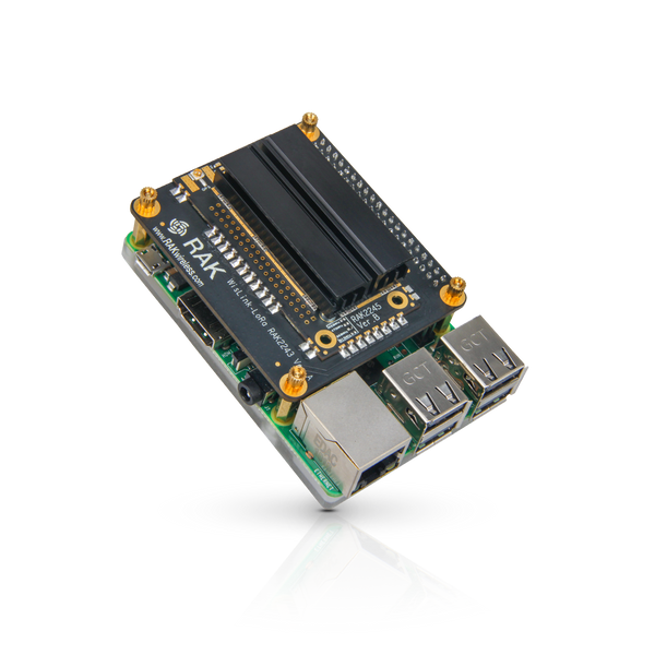 A complete LoRaWAN gateway kit