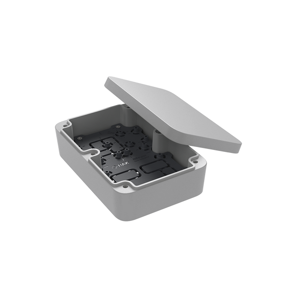Unify Enclosure IP67 150x100x45mm | with Pre-Mounted M8 5-Pin Connectors and RP-SMA Antenna